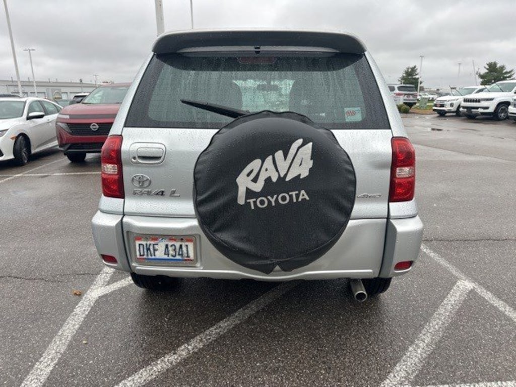 Used 2005 Toyota RAV4 SUV