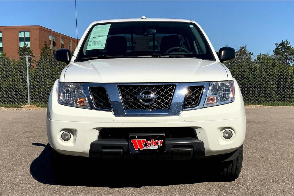 Used 2017 Nissan Frontier 2017.5 Crew Cab 4x4 SV V6 Auto Truck Crew Cab