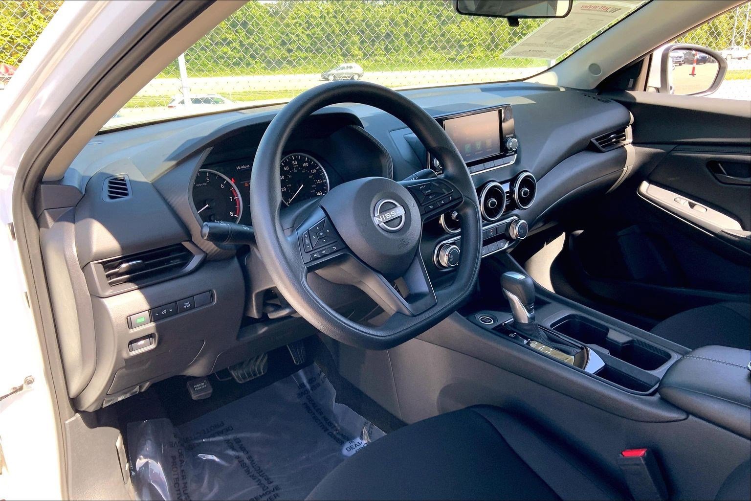 2025 Nissan Sentra S - Photo 14