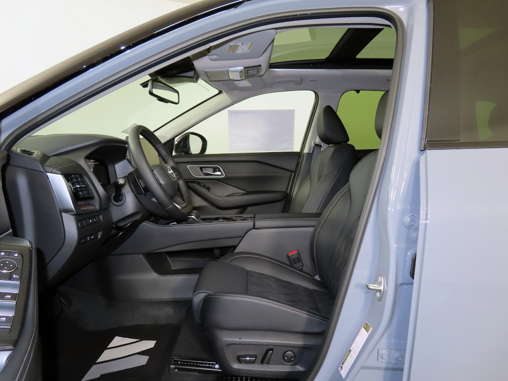 New 2026 Nissan Rogue Platinum Sport Utility