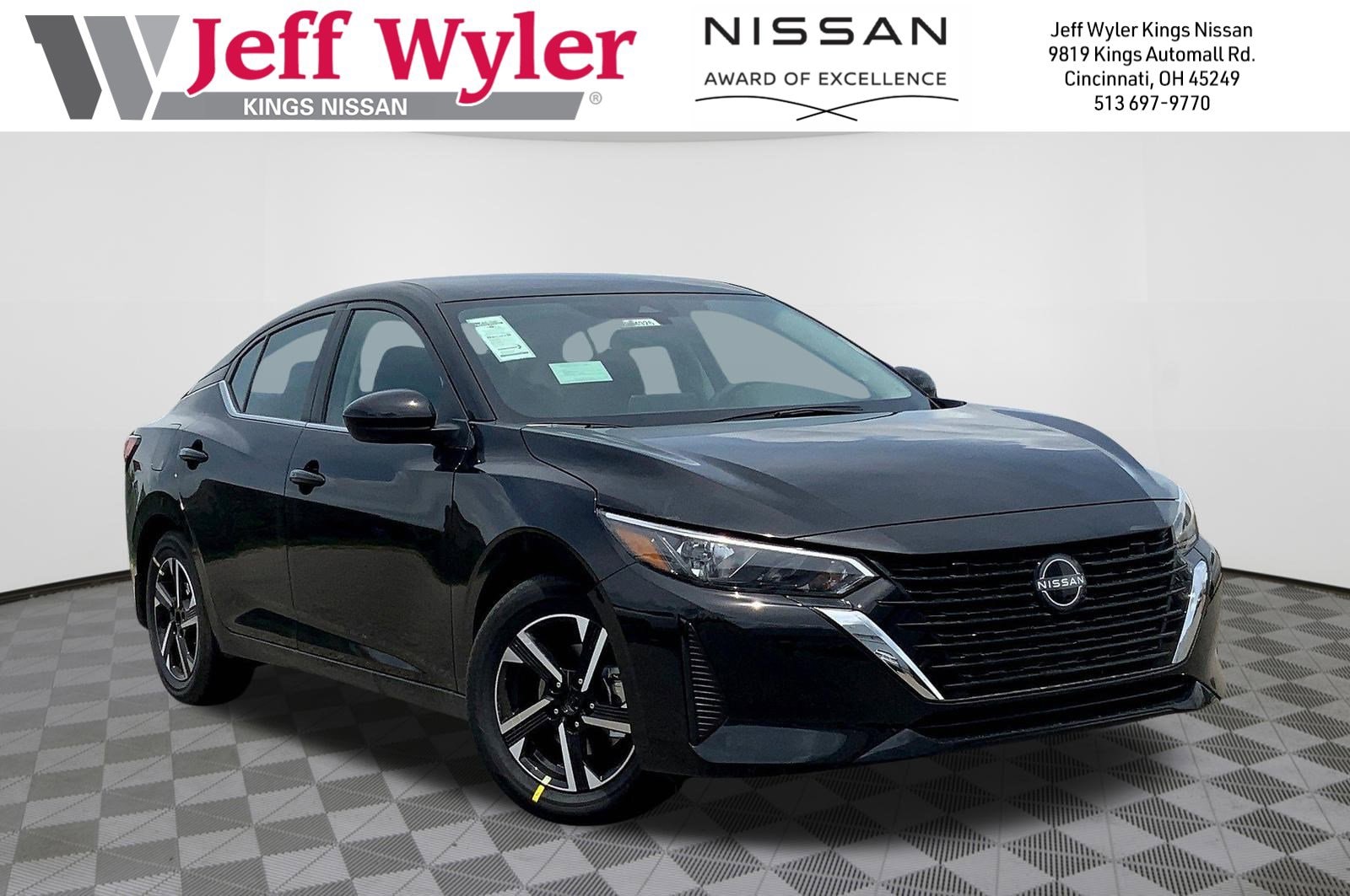 2025 Nissan Sentra SV's photo