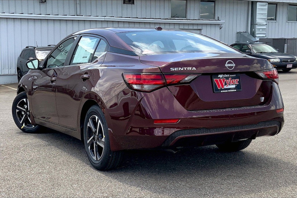 New 2025 Nissan Sentra SV 4dr Car