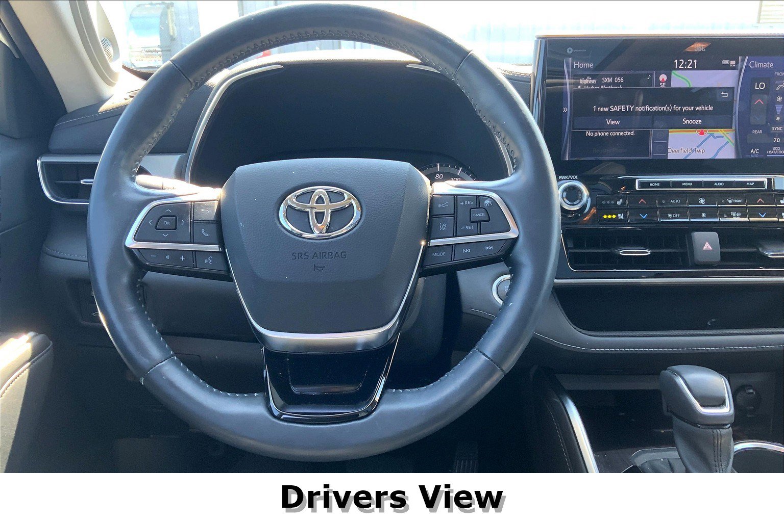 2021 Toyota Highlander Platinum photo 2