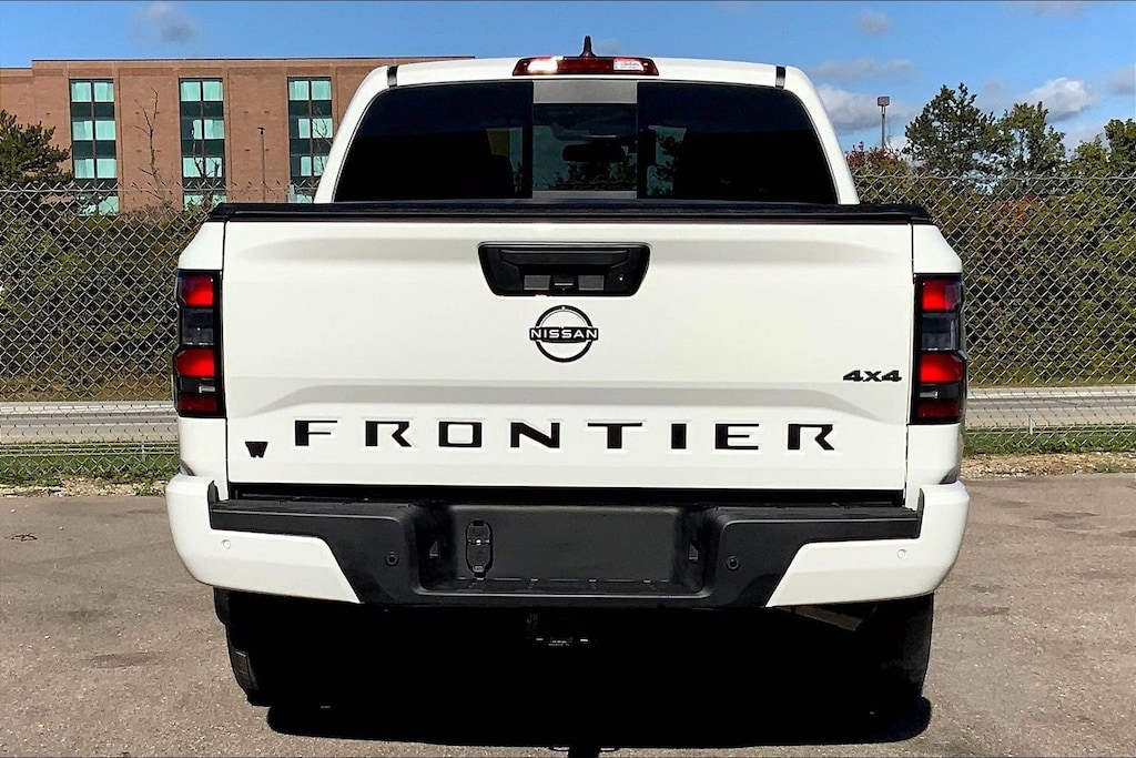 New 2026 Nissan Frontier SV Crew Cab Pickup