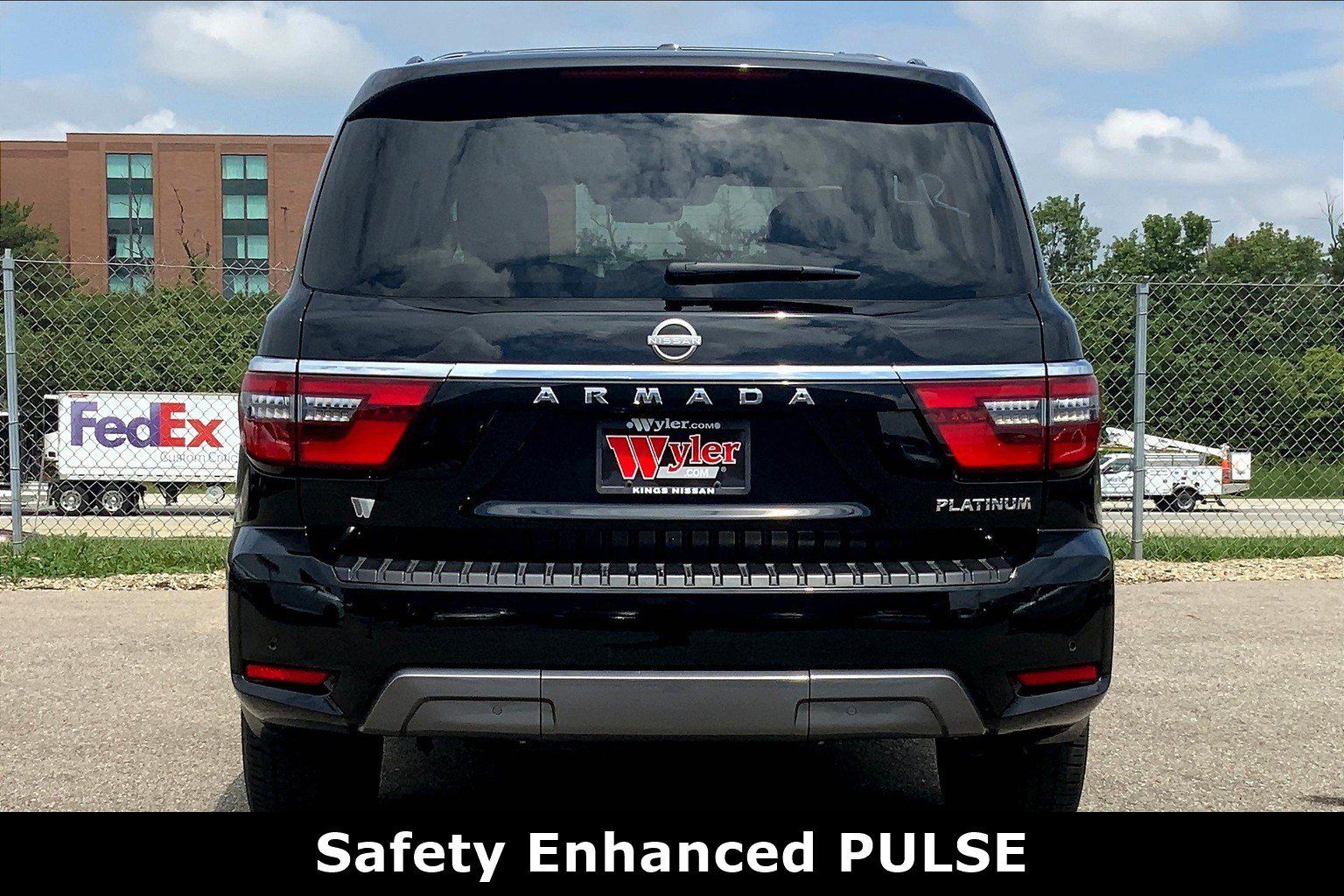 2024 Nissan Armada Platinum photo 3