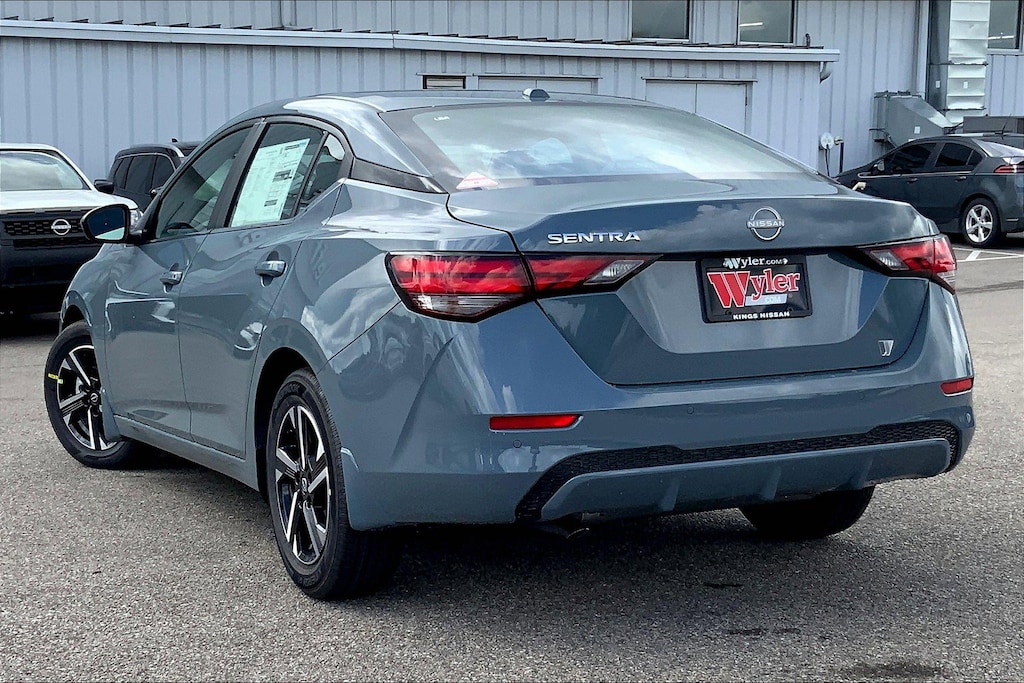 New 2025 Nissan Sentra SV 4dr Car