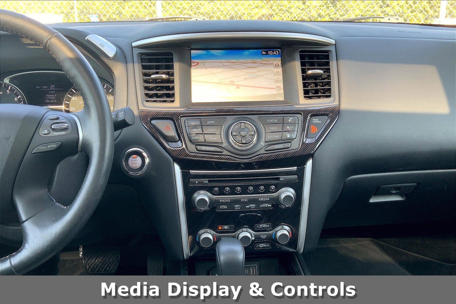 2020 Nissan Pathfinder 4x4 SL photo 3