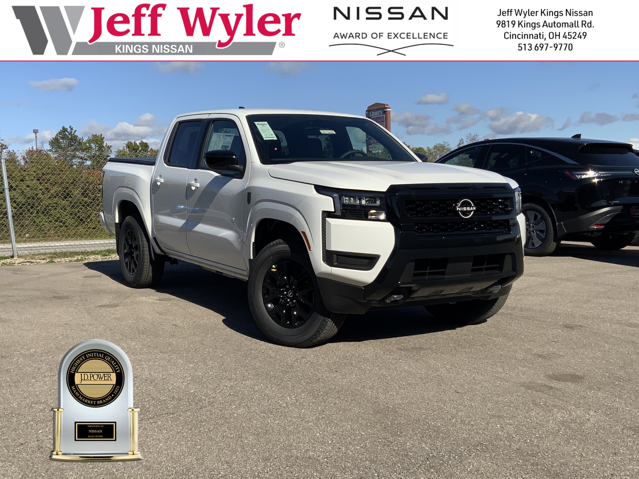 2026 Nissan Frontier SV's photo