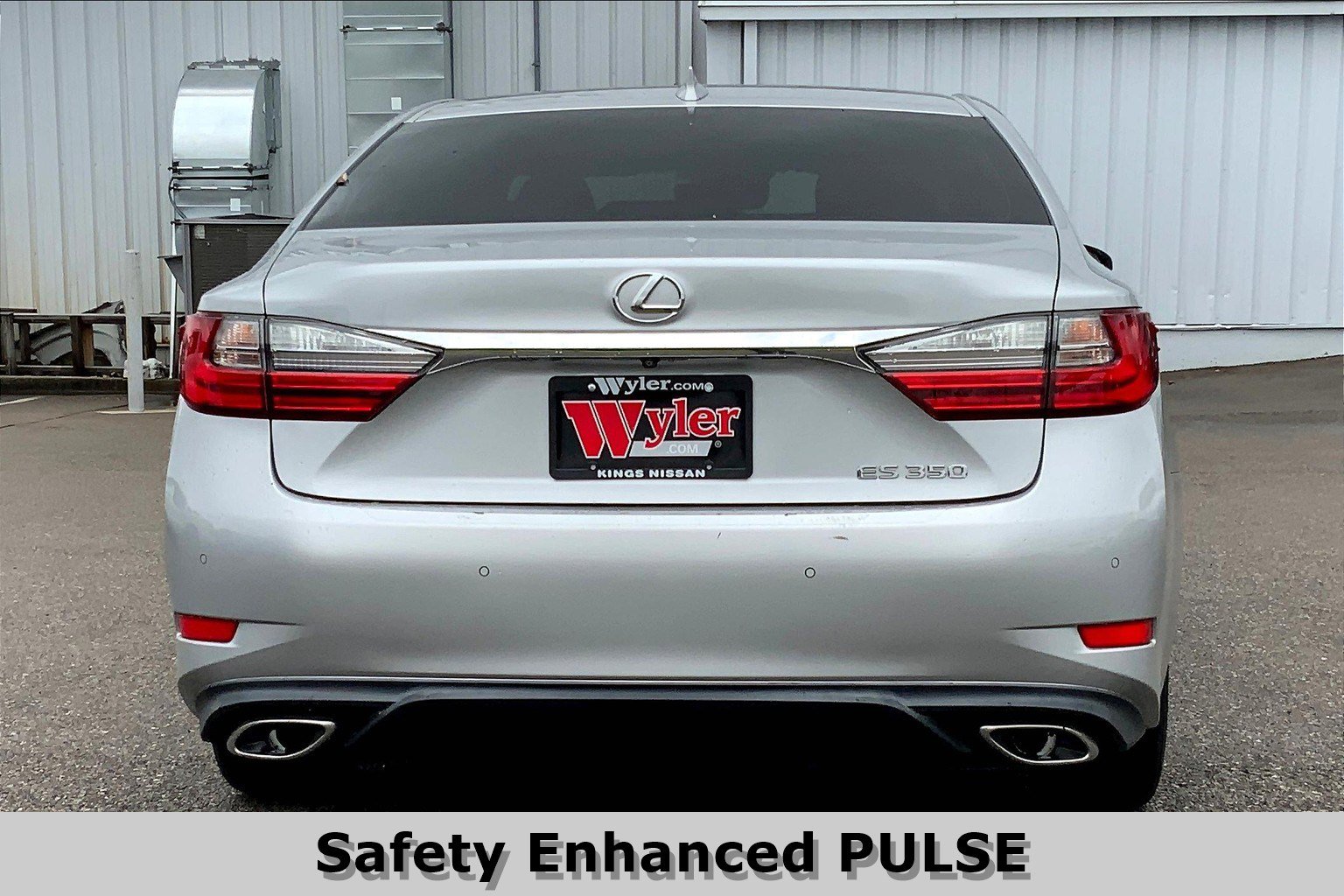 2016 Lexus ES 350 photo 3