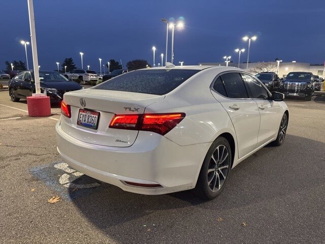 2016 Acura TLX SH-AWD Technology photo 3