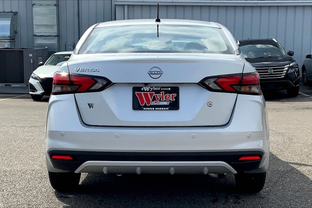 New 2025 Nissan Versa S 4dr Car