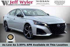 2025 Nissan Altima SR 4dr Car