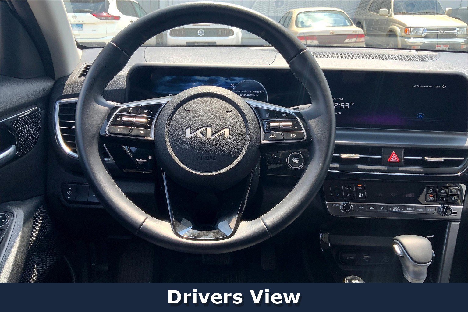 2024 Kia Seltos S photo 3