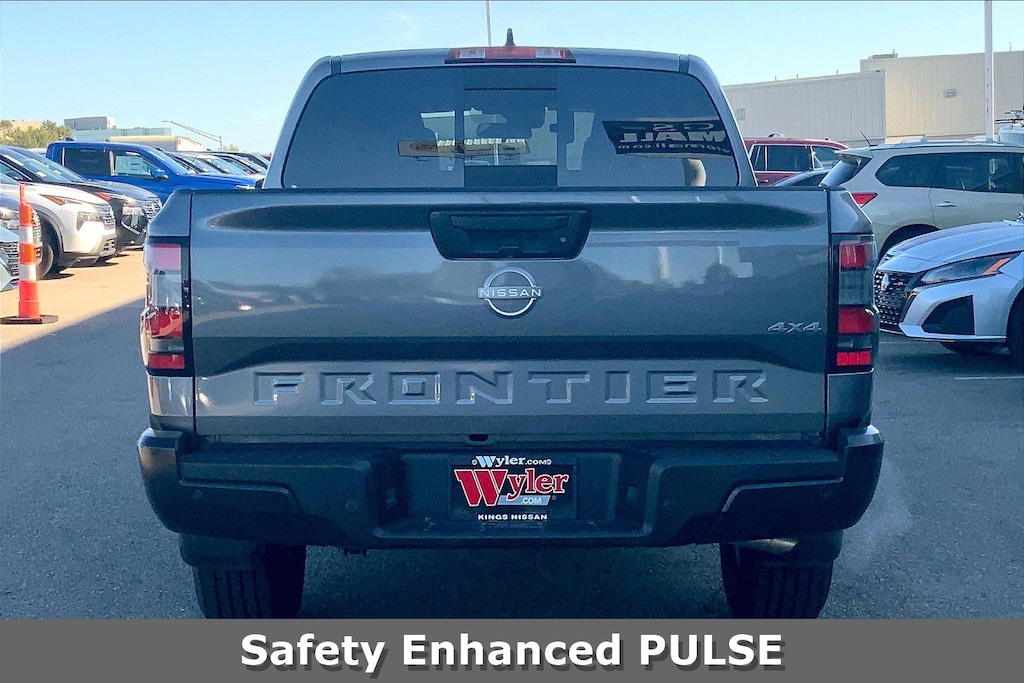 Used 2025 Nissan Frontier Crew Cab 4x4 S Truck Crew Cab