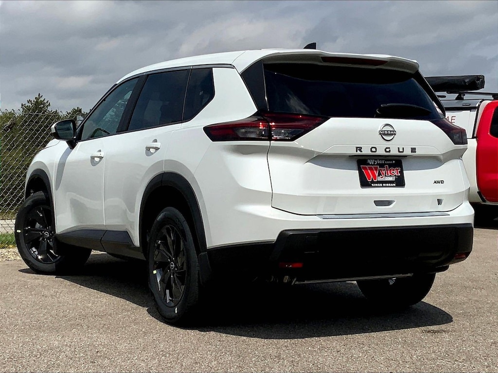New 2026 Nissan Rogue SV Sport Utility