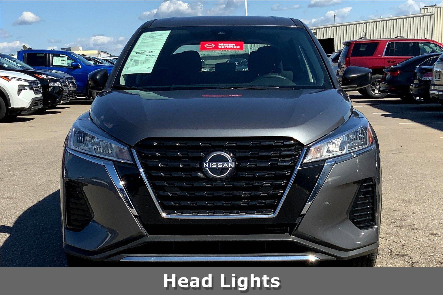 2024 Nissan Kicks S photo 2