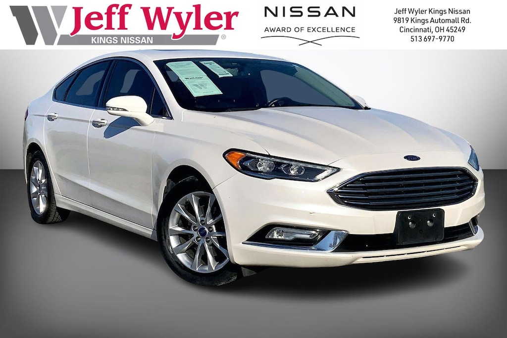 Used 2017 Ford Fusion SE FWD Sedan