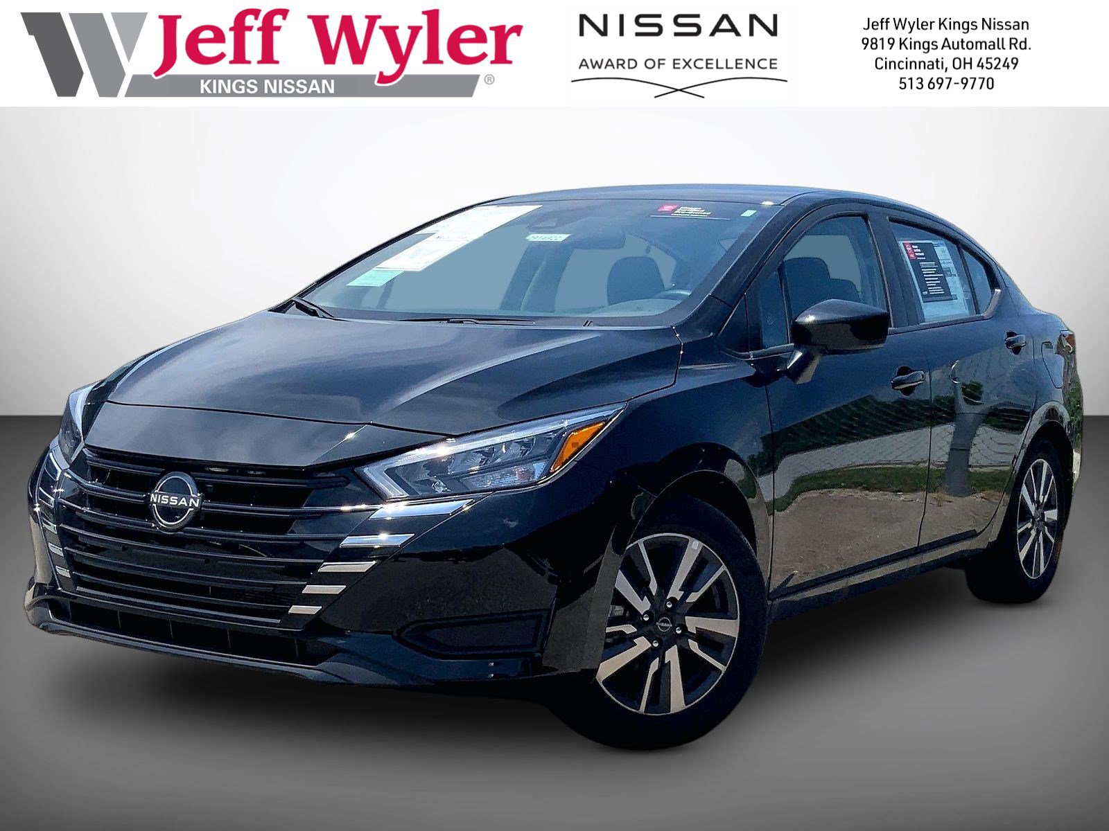 2025 Nissan Versa 1.6 SV CVT's photo