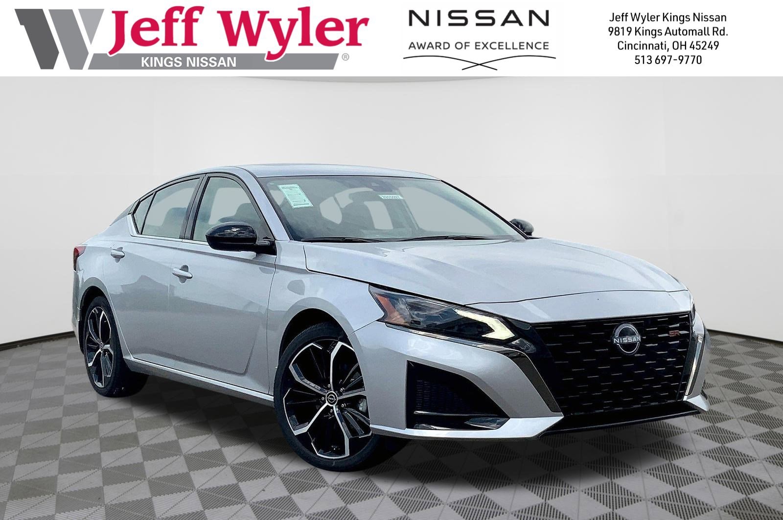 2025 Nissan Altima 4dr Car 