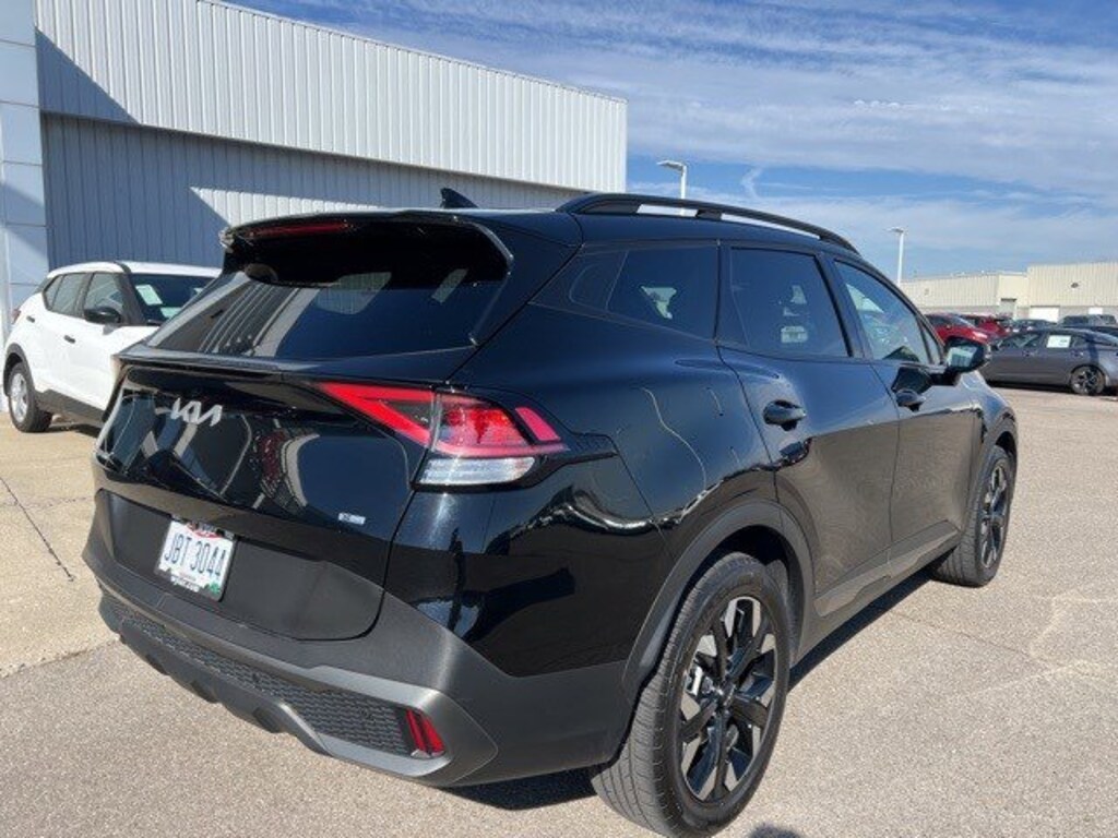 Used 2024 Kia Sportage X-Line AWD SUV