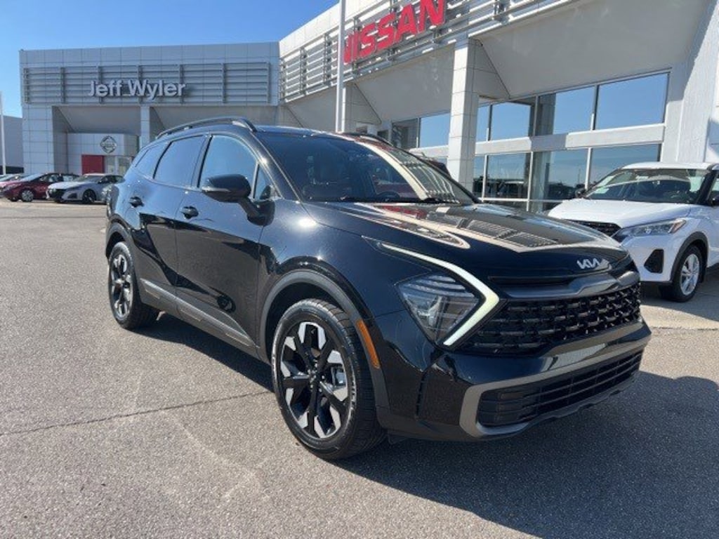 Used 2024 Kia Sportage X-Line AWD SUV