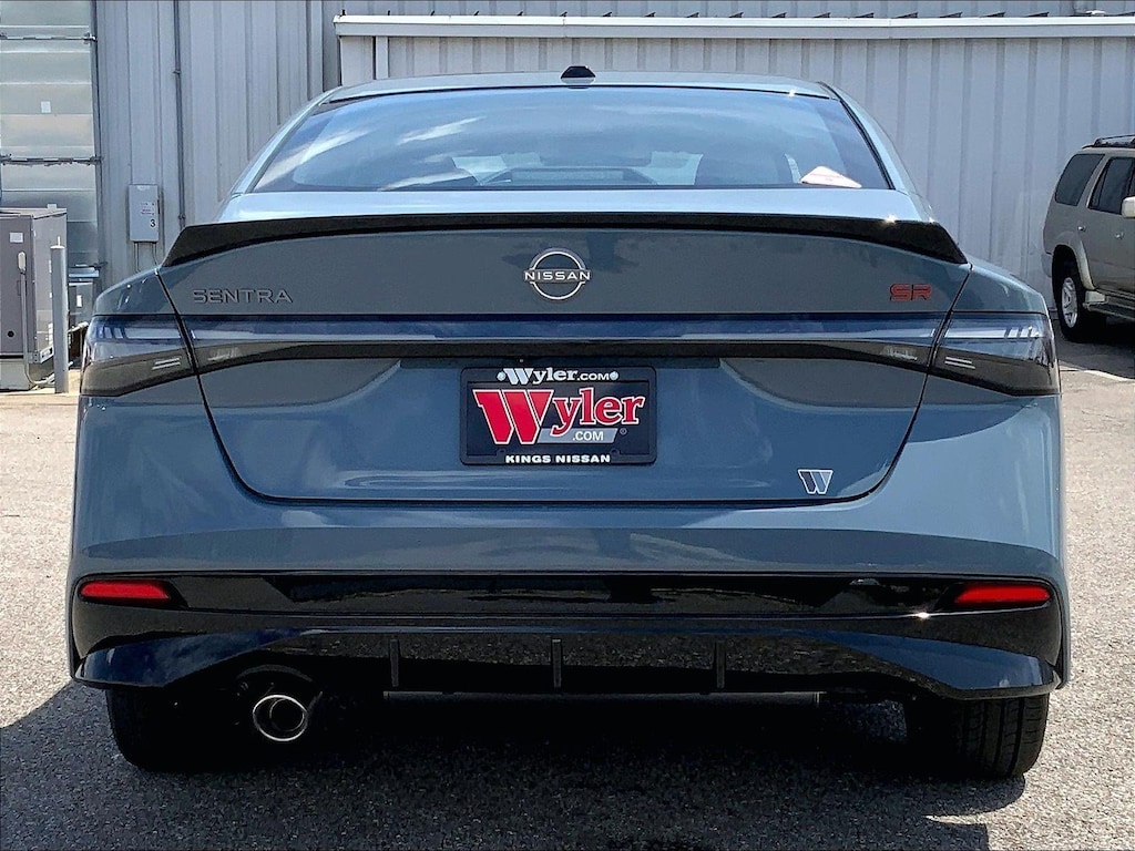 New 2026 Nissan Sentra SR 4dr Car
