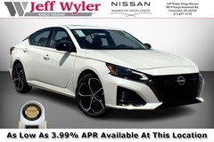 2025 Nissan Altima SR 4dr Car