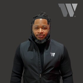 Staff member Stacy Cooper from ID_291b733c5526