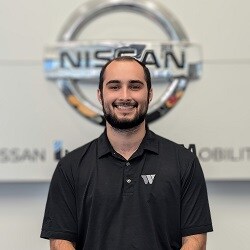 Staff member Alex Runion from ID_291b733c5526