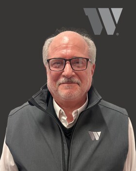 Staff member Robert Bovara from ID_291b733c5526