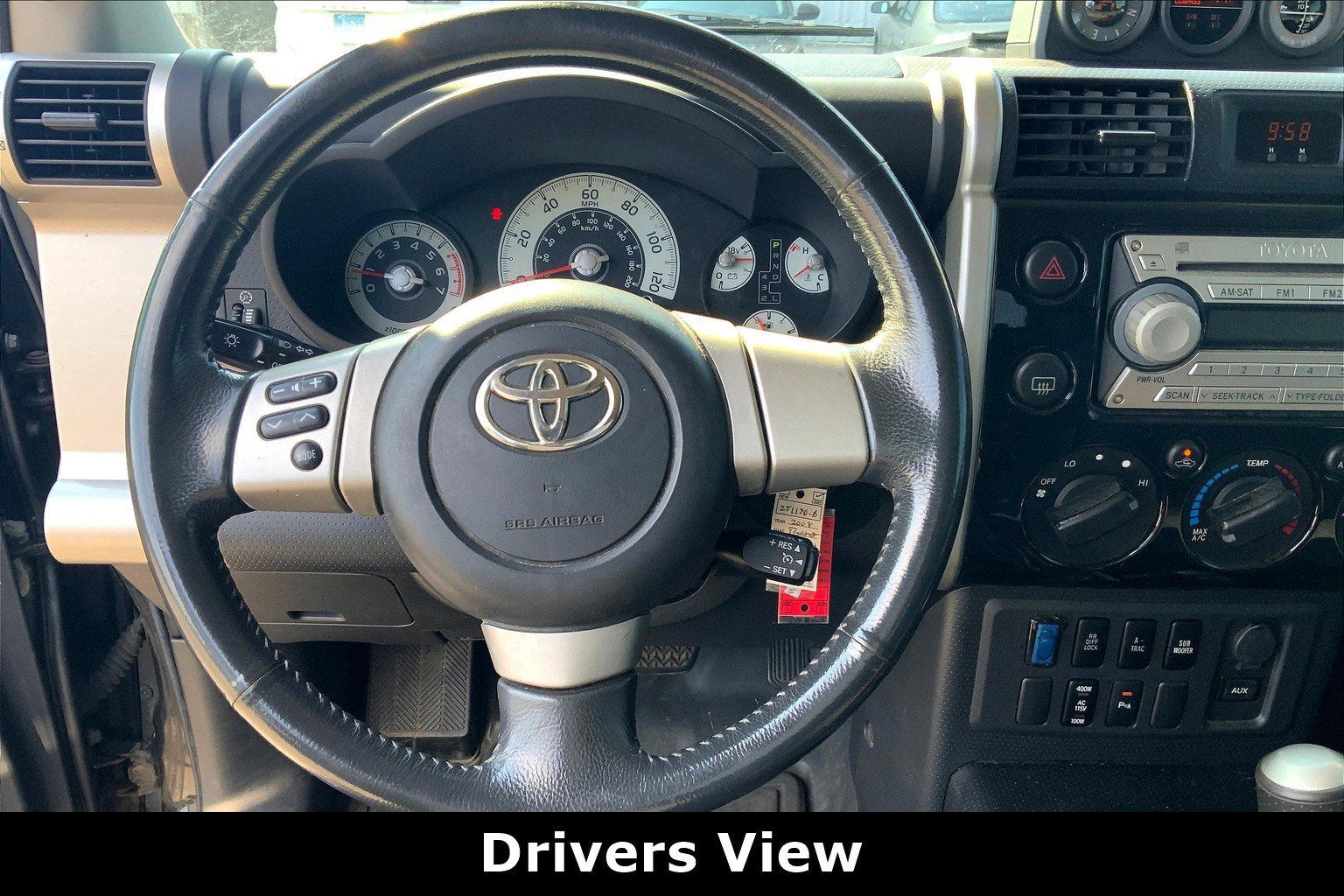 2008 Toyota FJ Cruiser Base photo 4