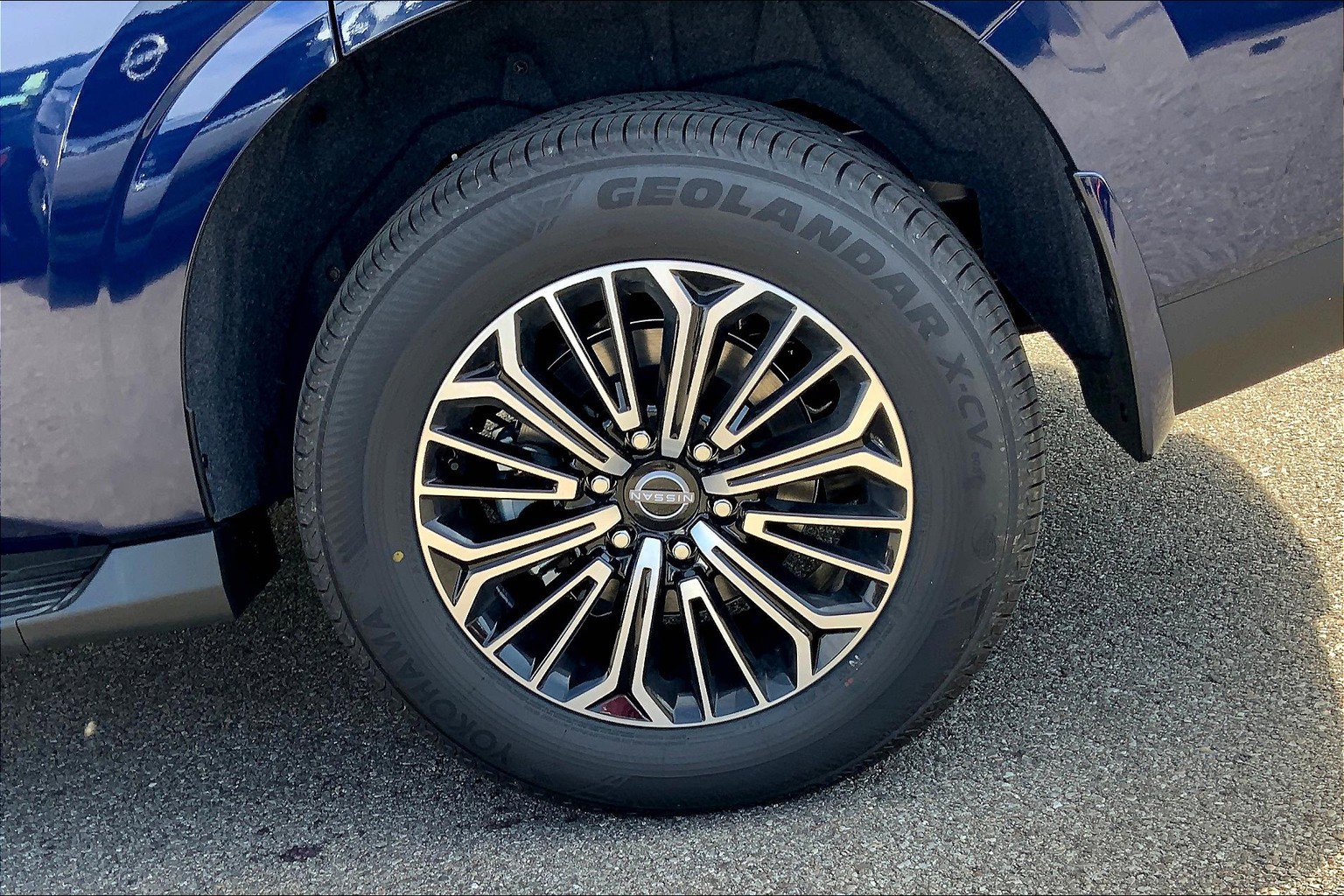 2026 Nissan Armada Platinum - Photo 13