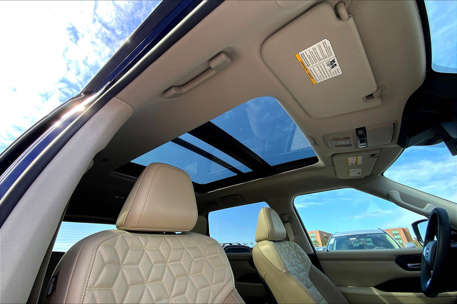 2026 Nissan Armada Platinum - Photo 15
