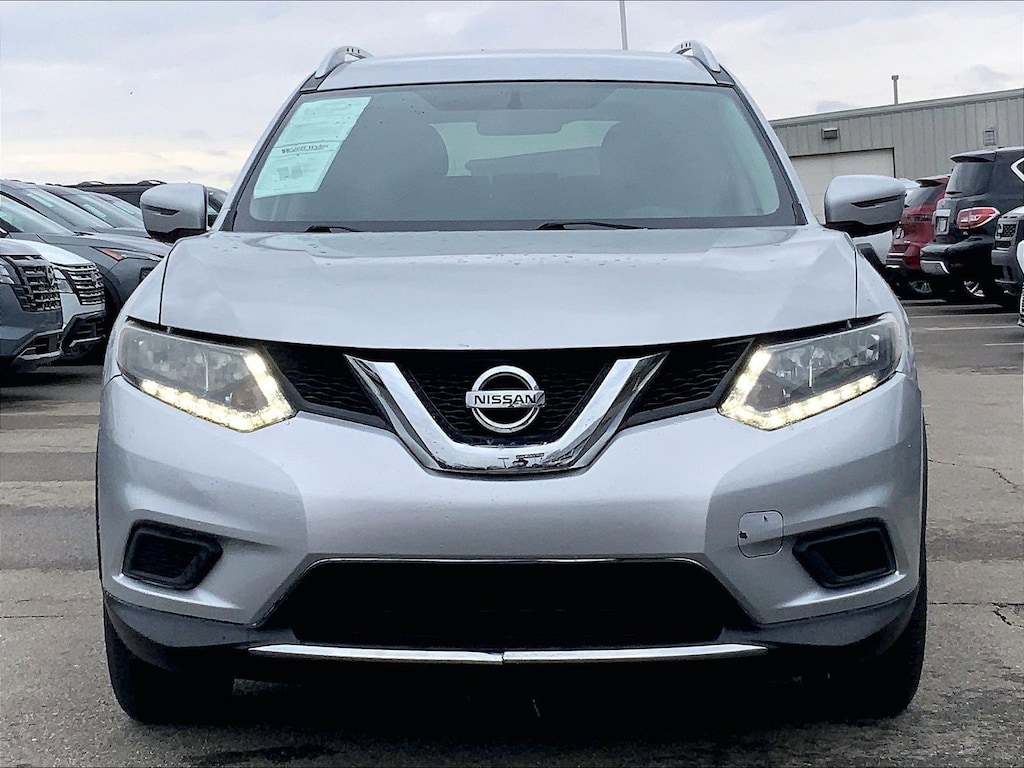 Used 2016 Nissan Rogue AWD 4dr SV SUV