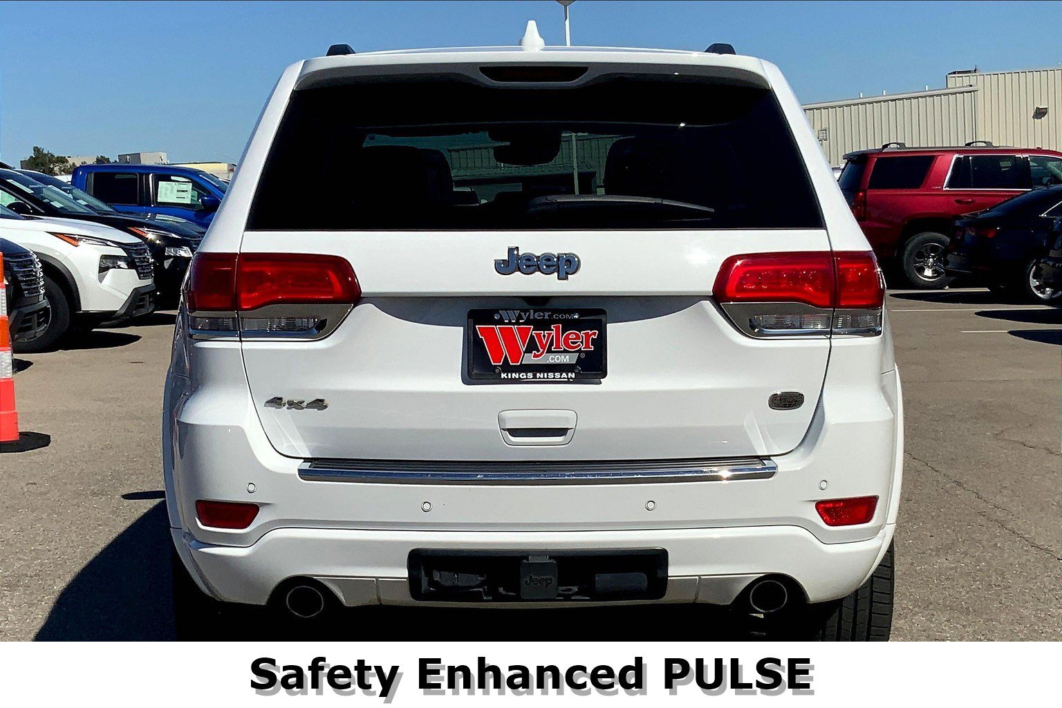 2017 Jeep Grand Cherokee Overland photo 3