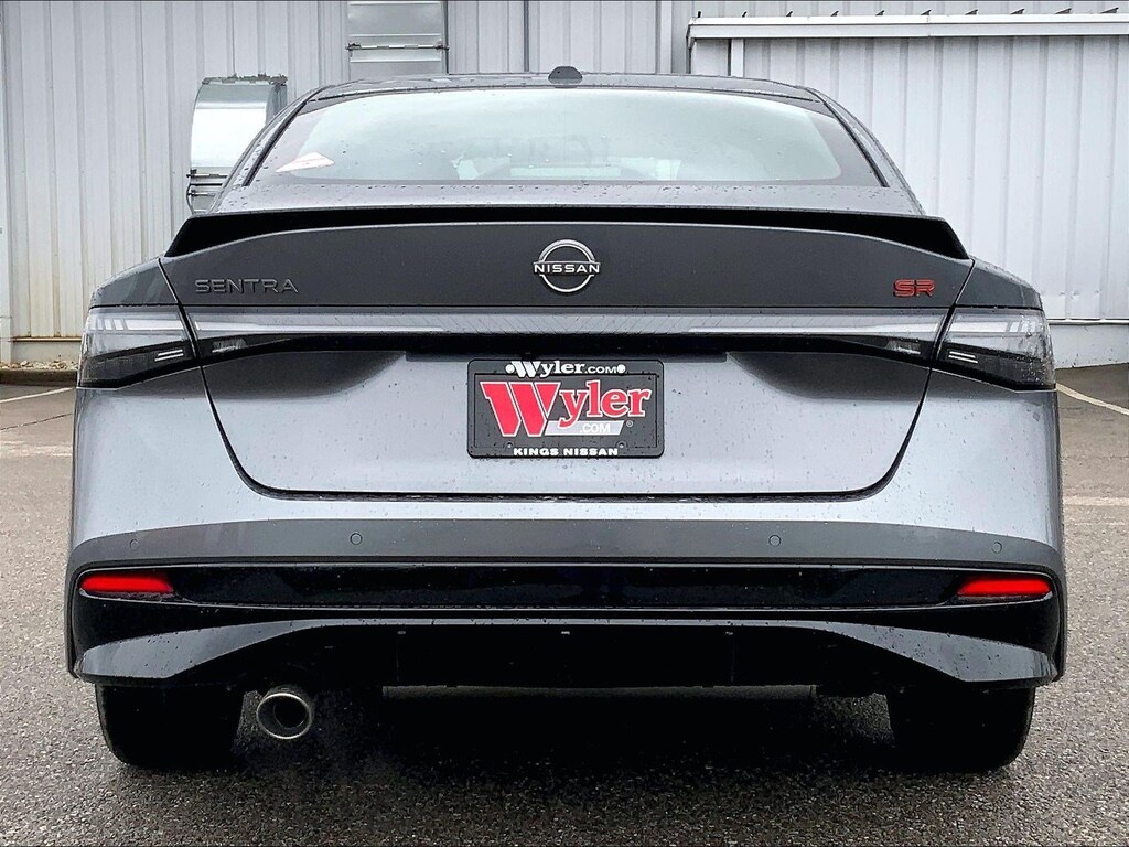 New 2026 Nissan Sentra SR 4dr Car