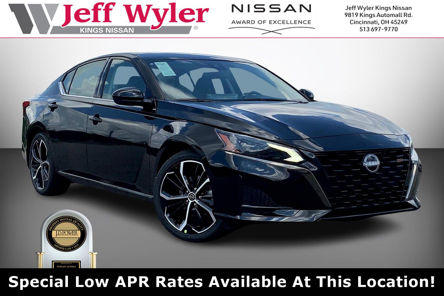 2025 Nissan Altima SR's photo