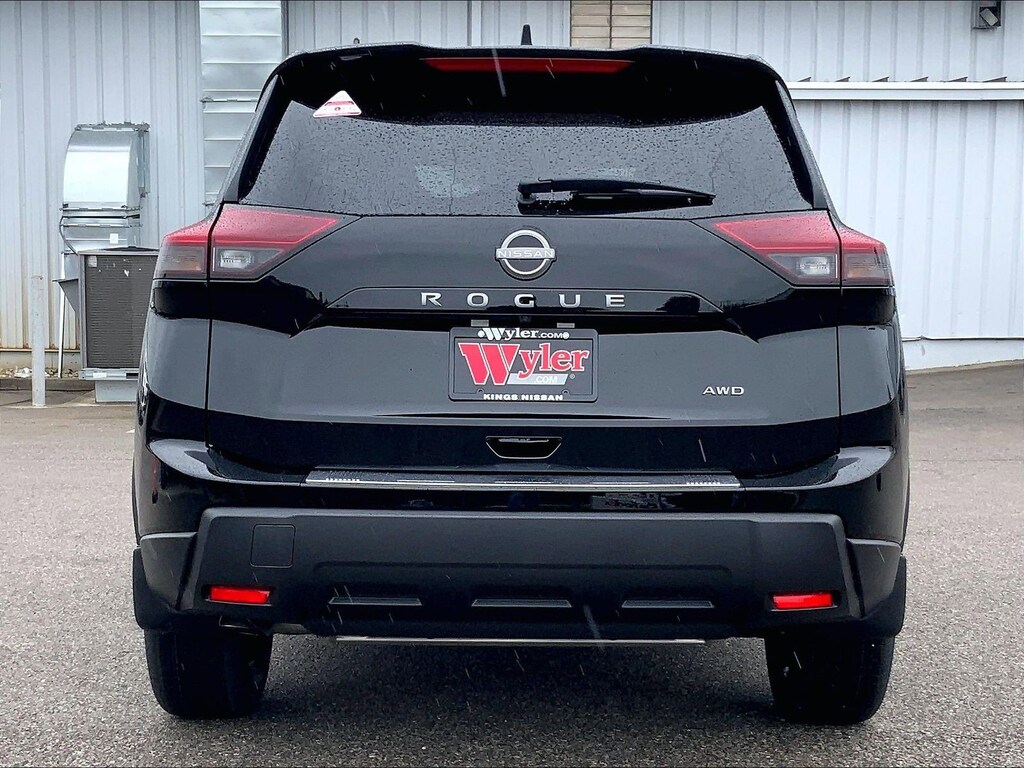 New 2026 Nissan Rogue SV Sport Utility