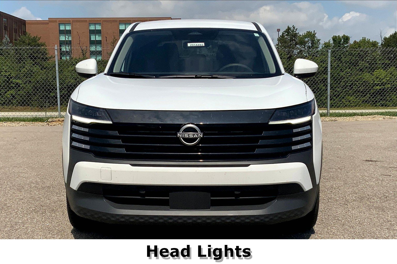 2025 Nissan Kicks SV photo 2
