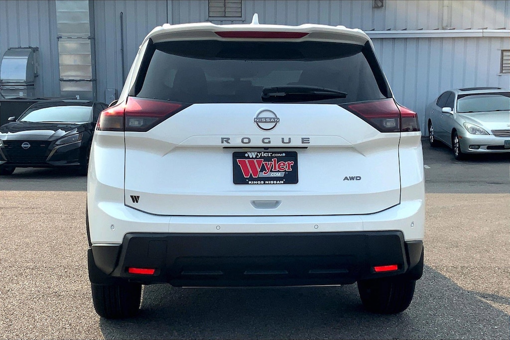 New 2026 Nissan Rogue SV Sport Utility