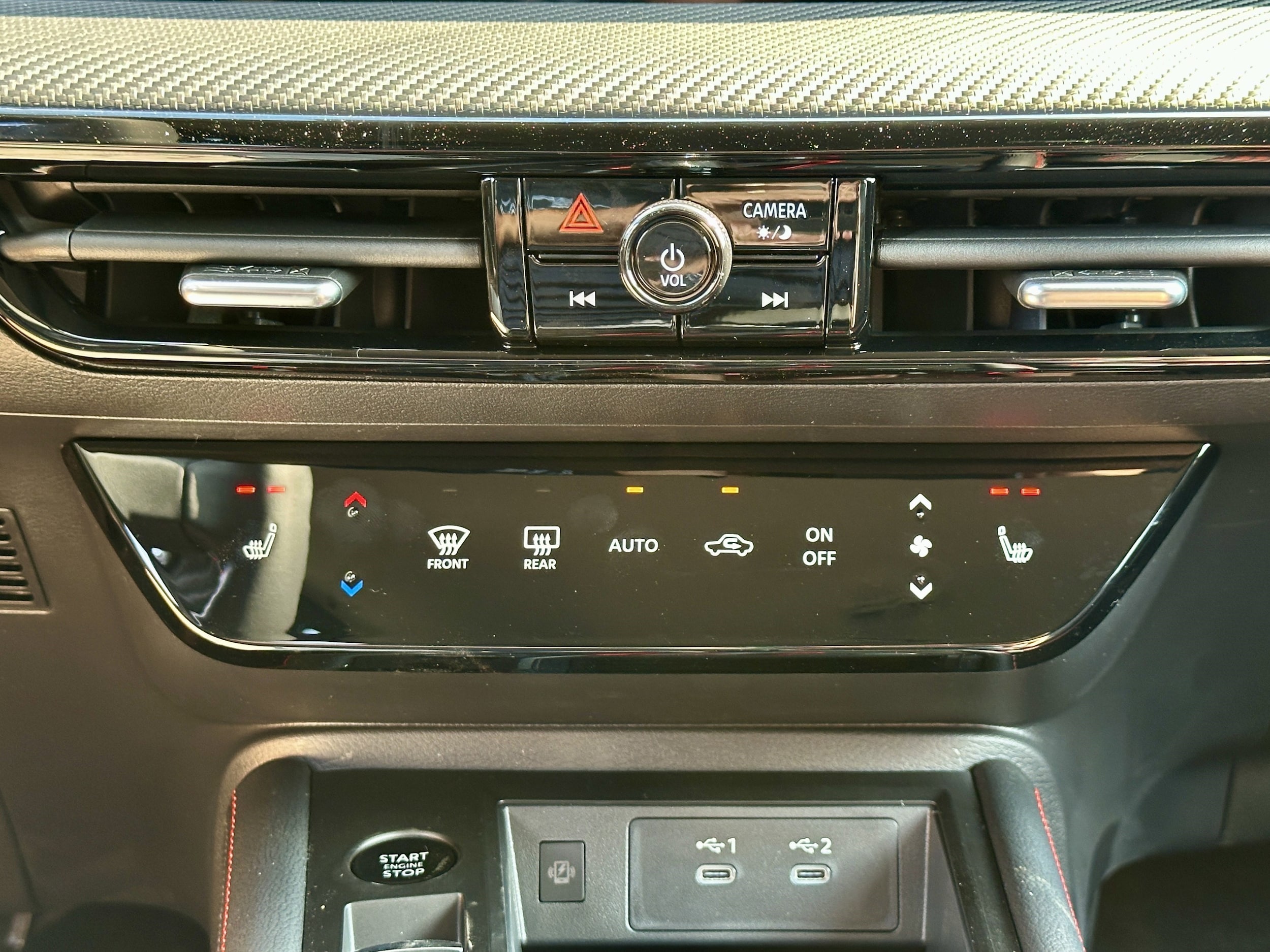 2026 Nissan KICKS SR AWD - Photo 29