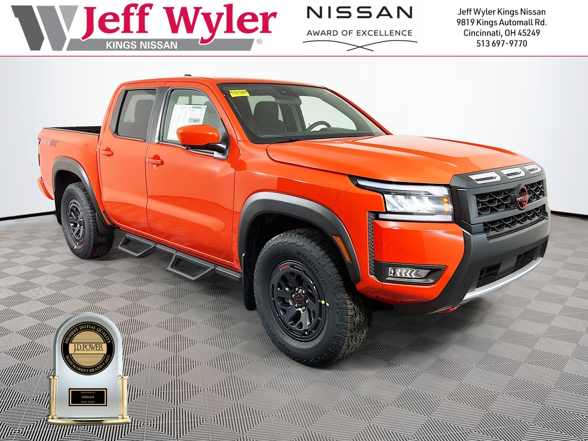 2026 Nissan Frontier PRO-4X's photo