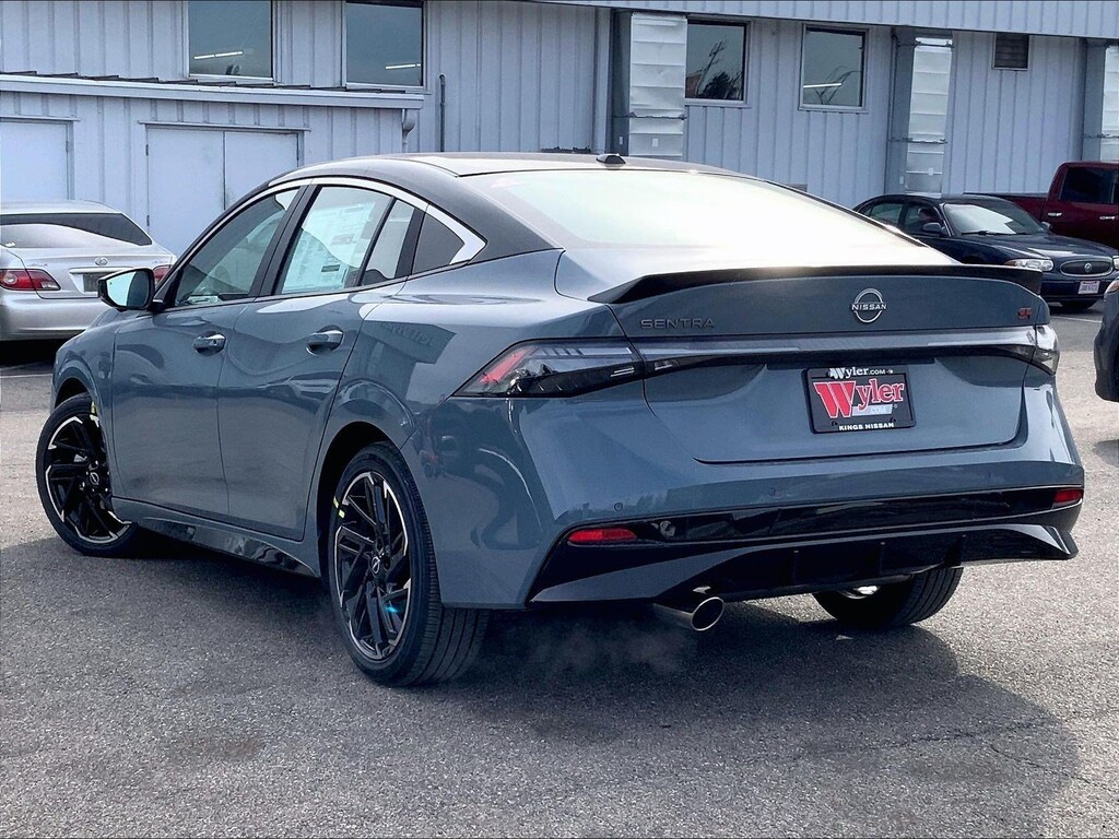 New 2026 Nissan Sentra SR 4dr Car