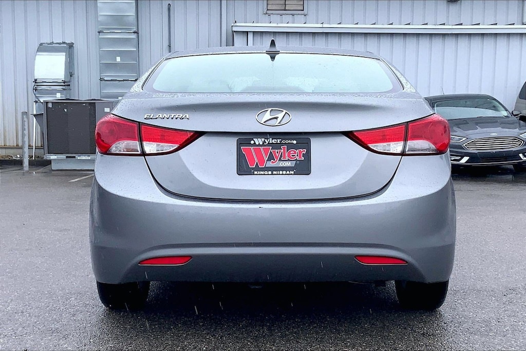 Used 2012 Hyundai Elantra 4dr Sdn Auto GLS (Ulsan Plant) Sedan
