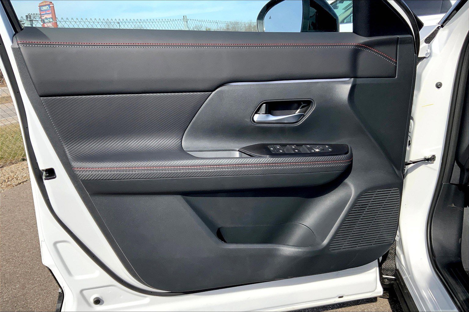2025 Nissan Kicks SR AWD - Photo 18