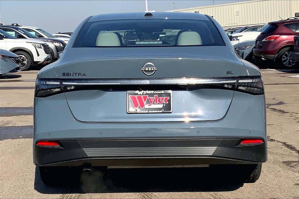 New 2026 Nissan Sentra SL 4dr Car