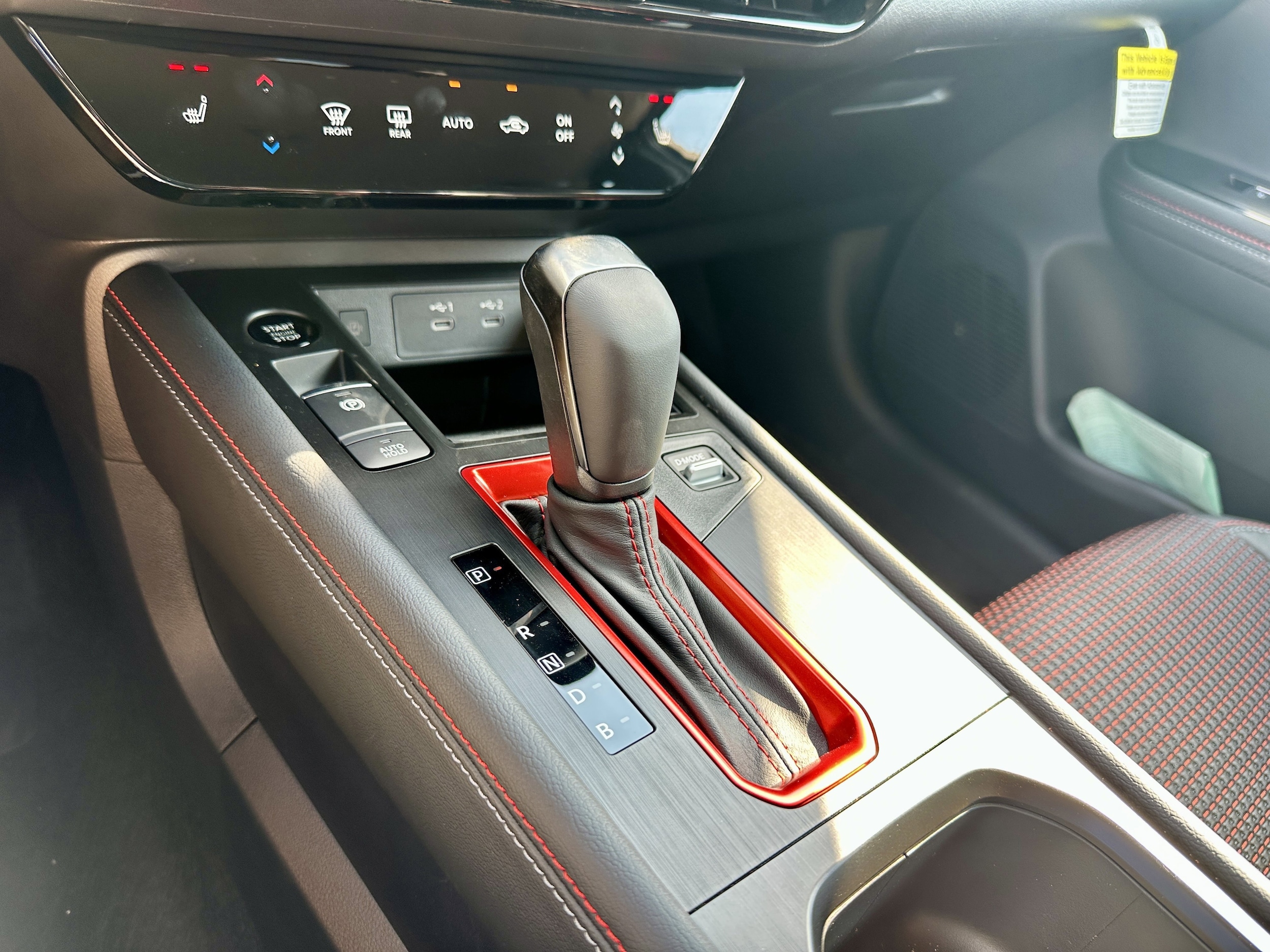 2026 Nissan KICKS SR AWD - Photo 30
