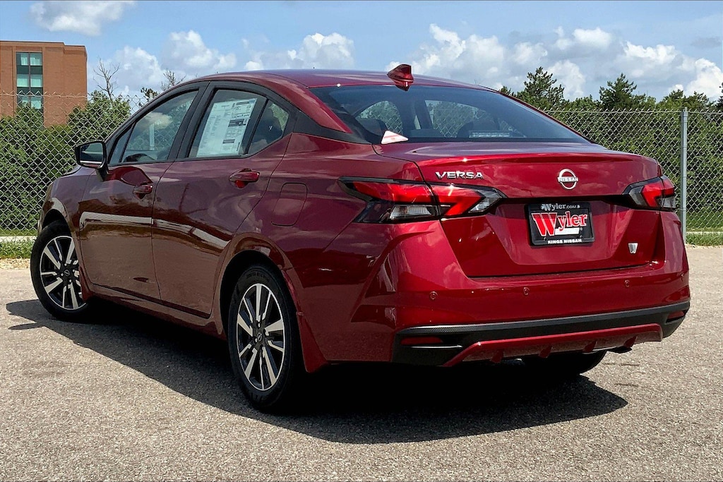 New 2025 Nissan Versa SV 4dr Car