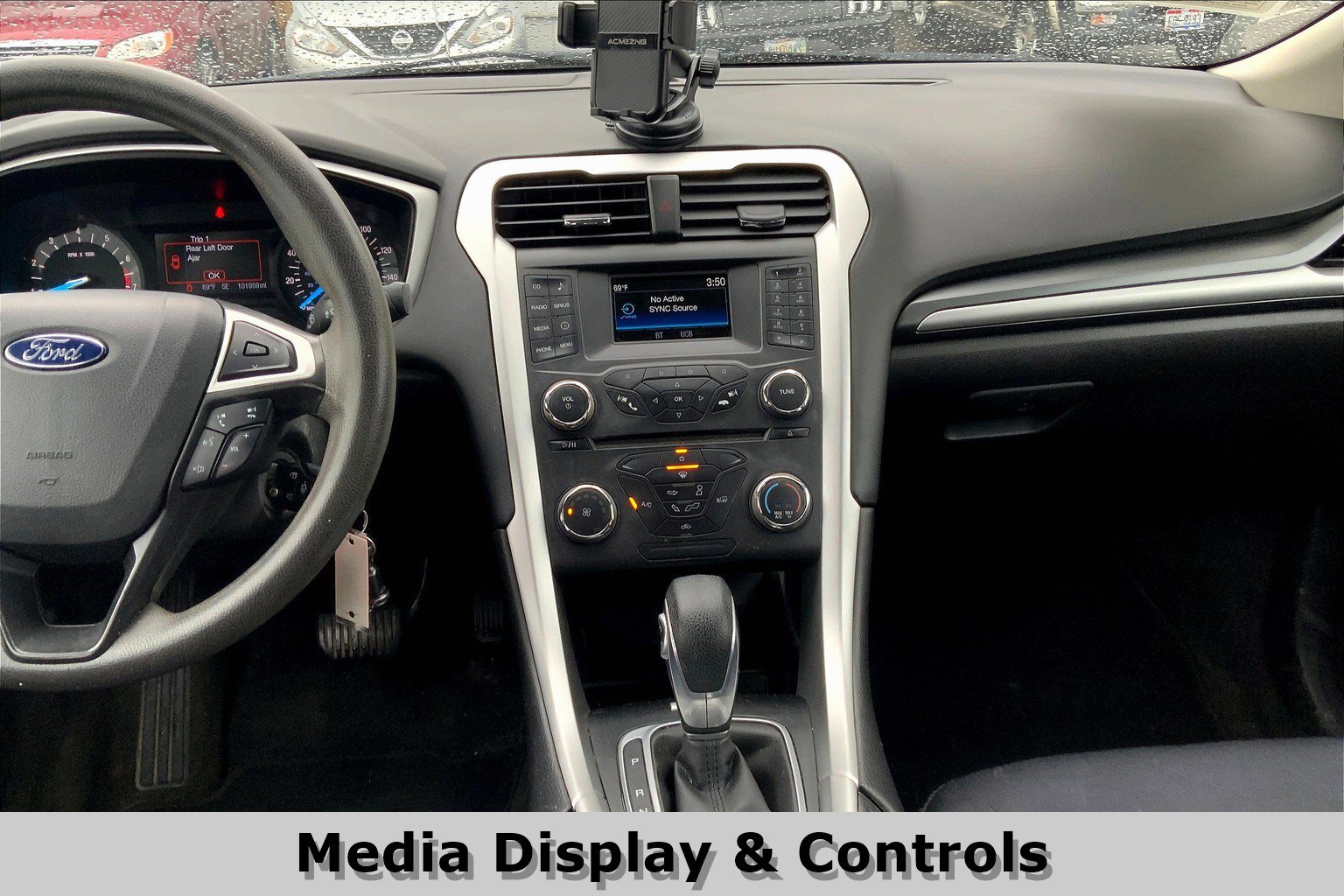 2016 Ford Fusion SE photo 3