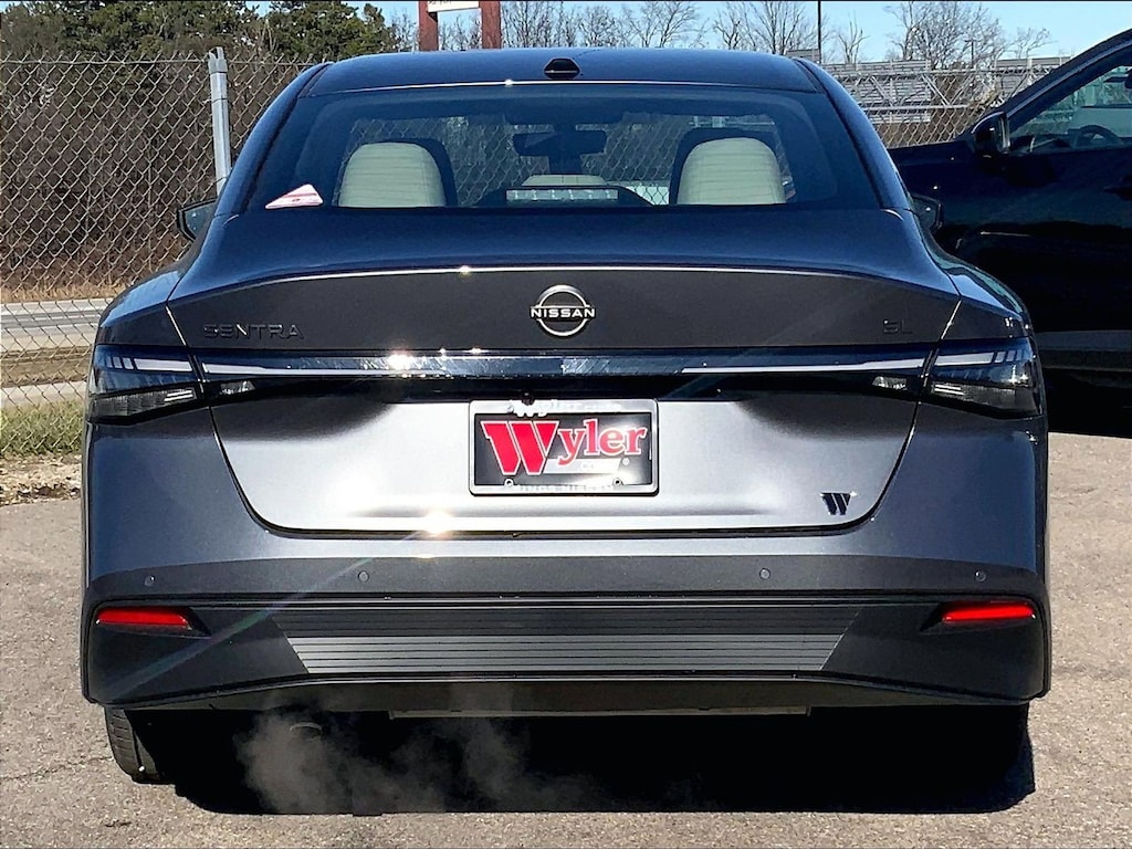 New 2026 Nissan Sentra SL 4dr Car